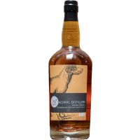 Taconic Distillery Double Barrel Bourbon Whiskey with Maple Syrup