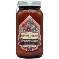 Sugarlands Appalachian Sippin' Cream Strawberry Dream Cream Liqueur