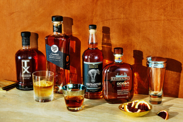 THE NORTH AMERICAN WHISKEY COLLECTIVE